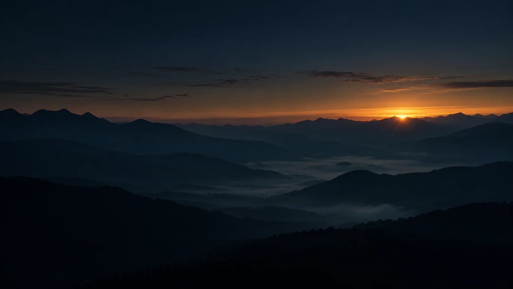 山间日出，学习经历背景